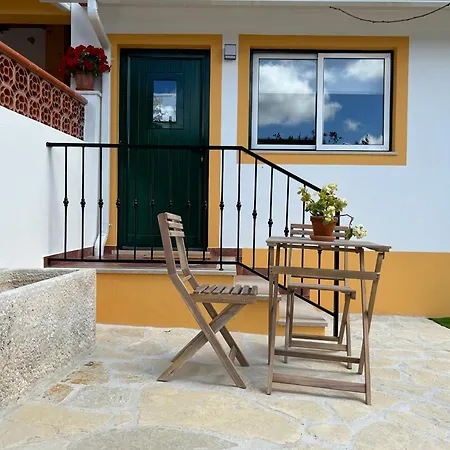 Quinta Dos Avos בית הארחה 3*