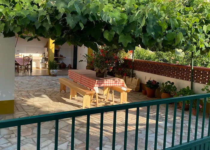 게스트하우스 Quinta Dos Avos